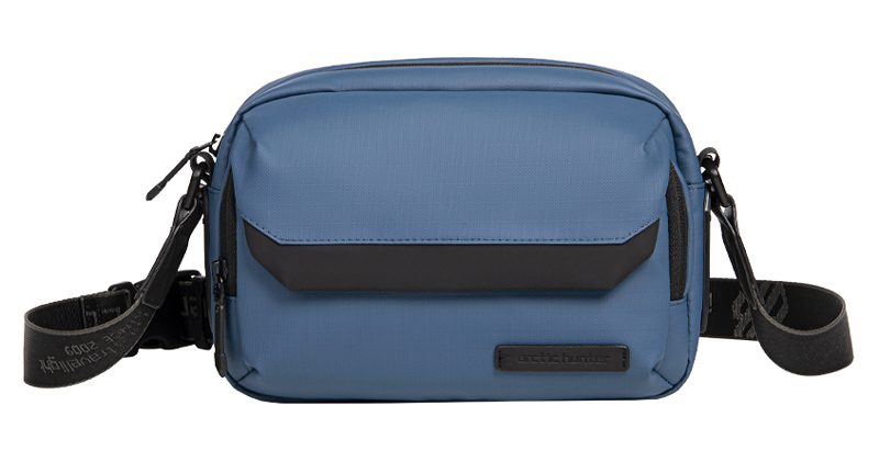 ARCTIC HUNTER τσάντα ώμου YB00518 με θήκη tablet, 3L, μπλε - ARCTIC HUNTER 104803