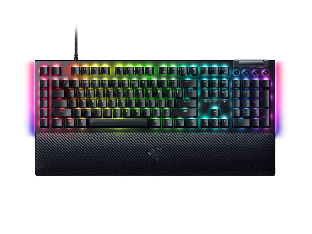Razer BLACKWIDOW V4 - RGB Gaming Mechanical Keyboard - Underglow LED - Macro - Green Clicky Switches - Razer 1.28.80.11.137