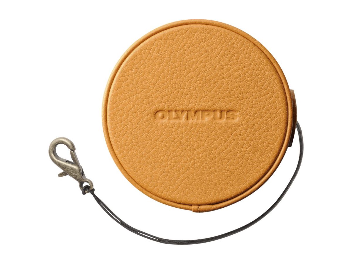Olympus LC-60.5GL LBR Genuine Leather Lens Cover (60.5 mm) - light brown - Olympus 9.03.04.12.127